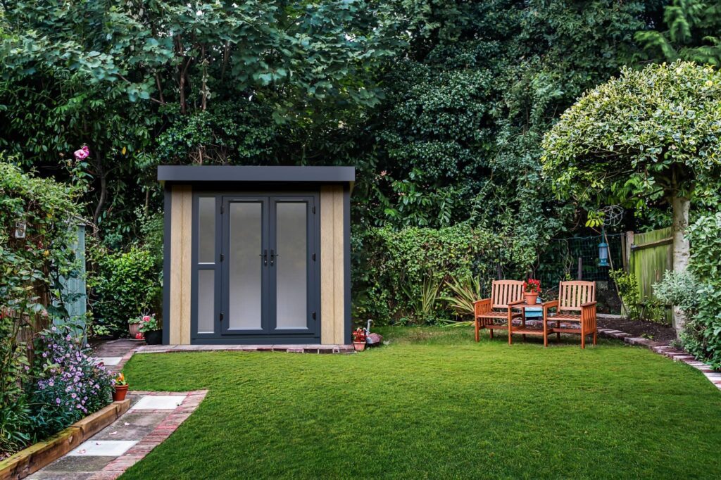 Hawthorn - Primed with French Doors